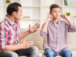 Подросток и родители: как наладить отношения?