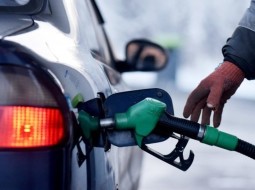 Газ или бензин? Чем выгоднее заправлять автомобиль?