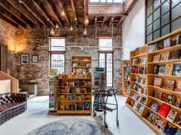 Как открыть собственный книжный магазин?
