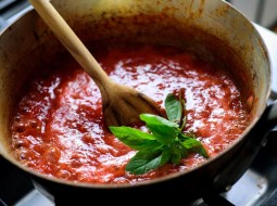 Как приготовить соус томатный
