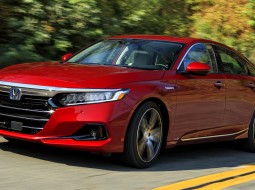 Какова Honda Accord после рестайлинга?