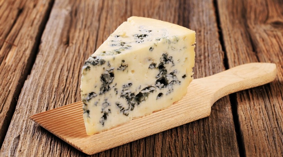 Сыр горгонзола из Италии