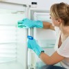 Как очистить холодильник?