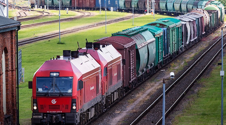 Литва продлила ограничения на транзит товаров в Калининград через свою территорию.