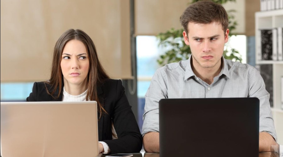 Стрессы на работе: что нас раздражает в коллегах?