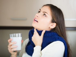Что делать, когда нестерпимо болит горло?