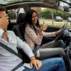 Как научиться водить автомобиль девушке