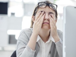 Как снять усталость с глаз после работы за компьютером