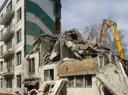 В июне в рамках программы реновации в Москве снесли 14 старых домов.