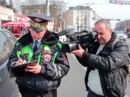 Может ли инспектор ГАИ быть объектом для видео, - фотосъемки?