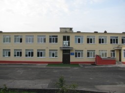 Школу и детский сад передали городу.