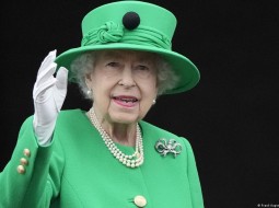 Королева Елизавета II скончалась в возрасте 97 лет