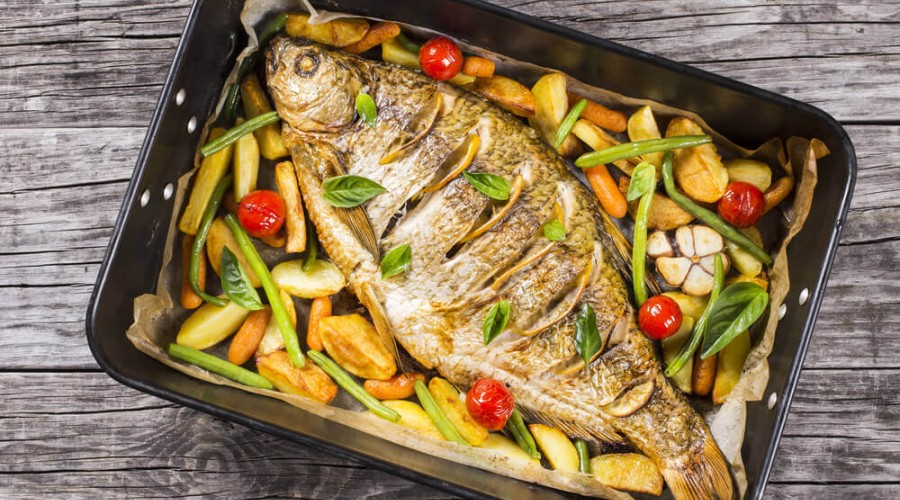 Как приготовить рыбу в духовке